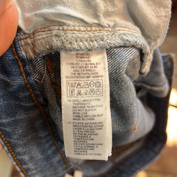 2.1 Denim Shorts - Picture 4 of 4